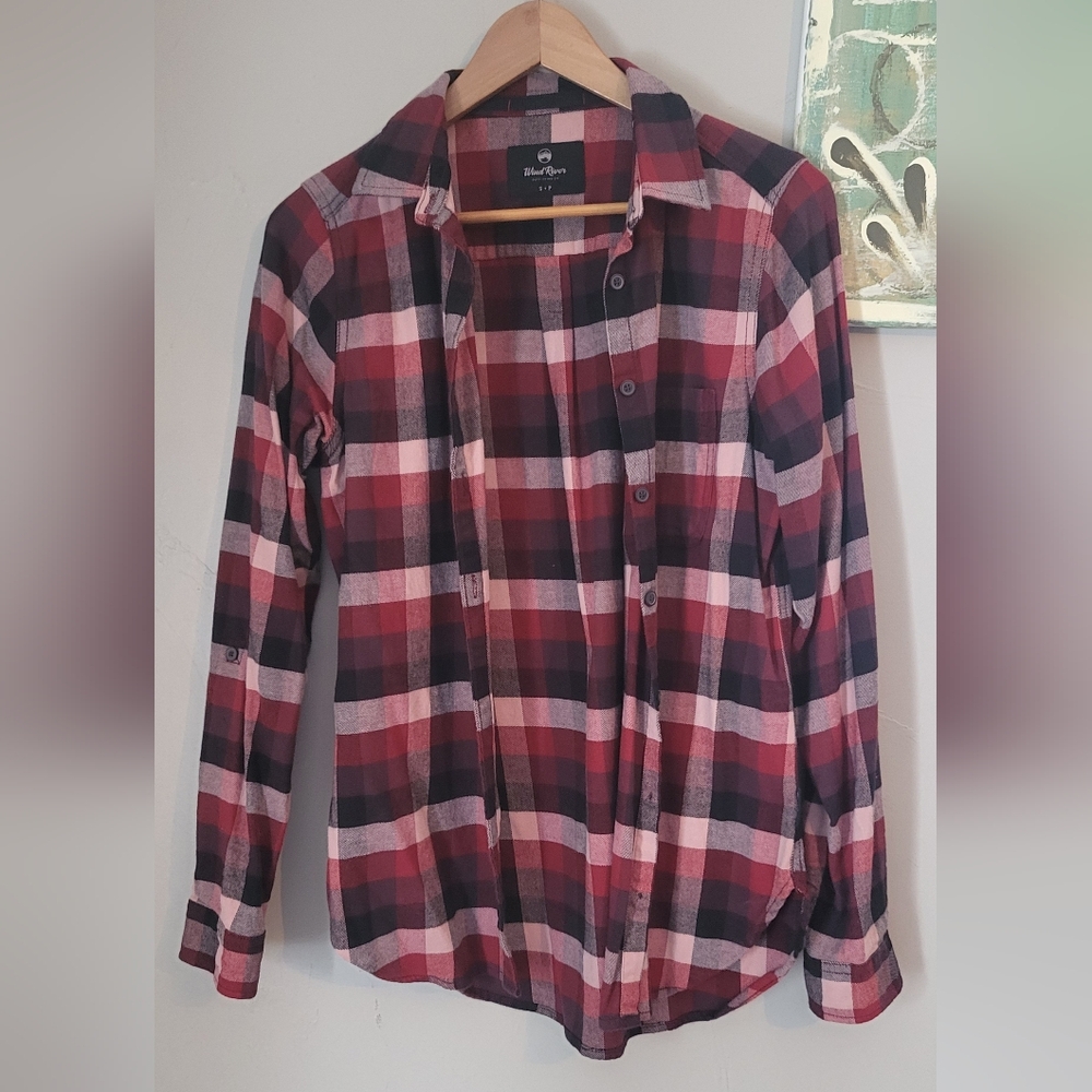 Women's Plaid Button Down Shirt - Red and Black